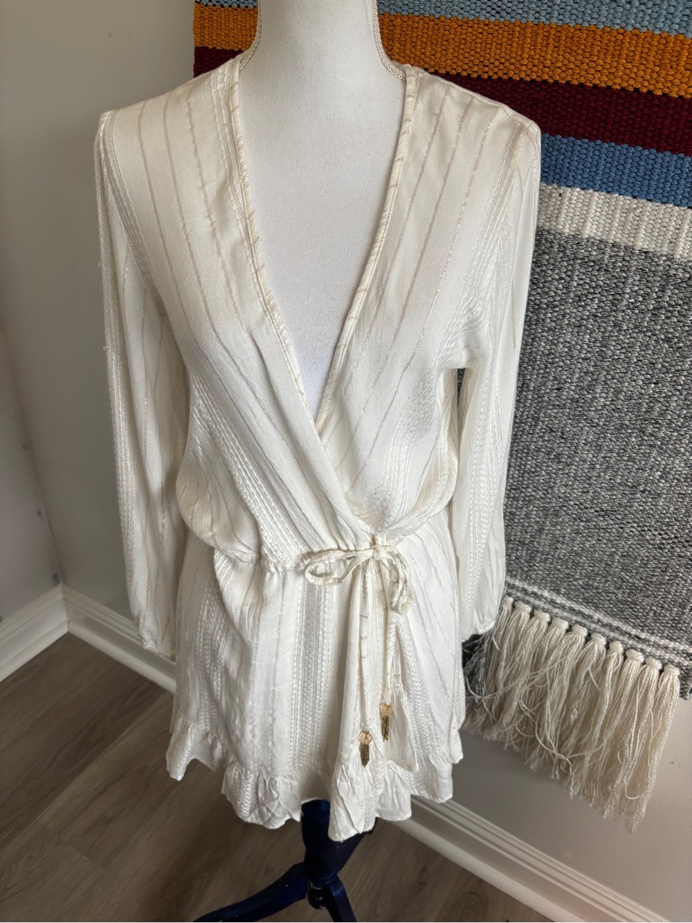 blue island Ivory Textured V-Neck Tunic Beach Cover Up